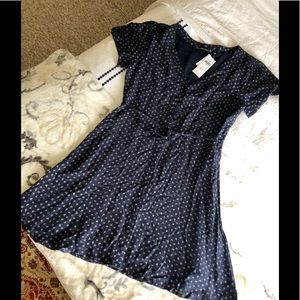 Abercrombie & Fitch Dresses - Abercrombie Blue Flowered Sundress Abercrombie & Fitch Dresses - Abercrombie Blue Flowered Sundress